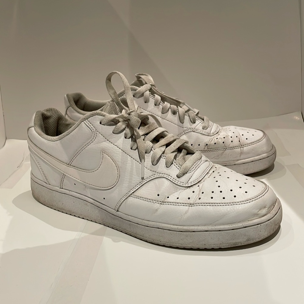 Nike low top court vision dh2987-100 size 11